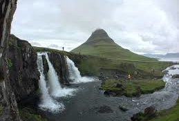 Probably the best Iceland Travel Video Ever –...